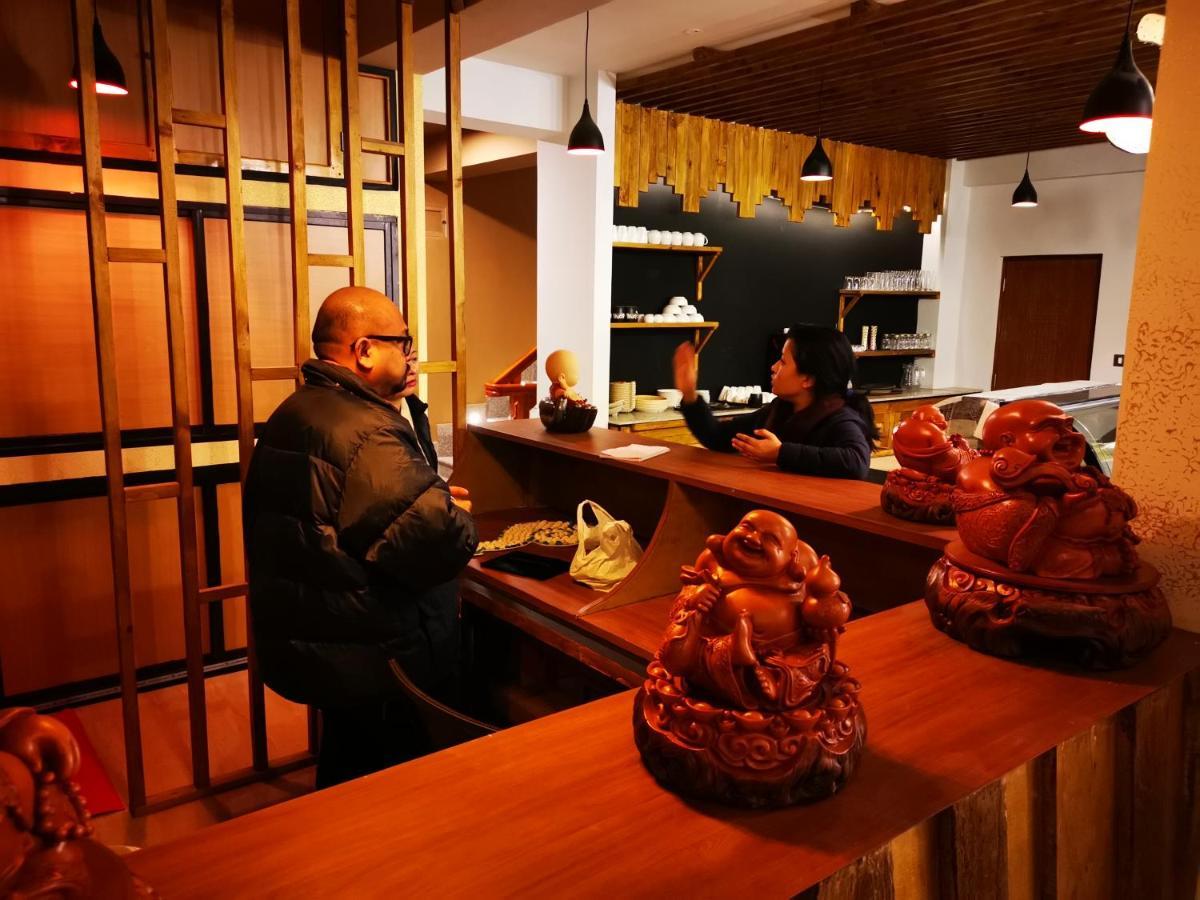 Ludrong Hotel Timpu Kültér fotó