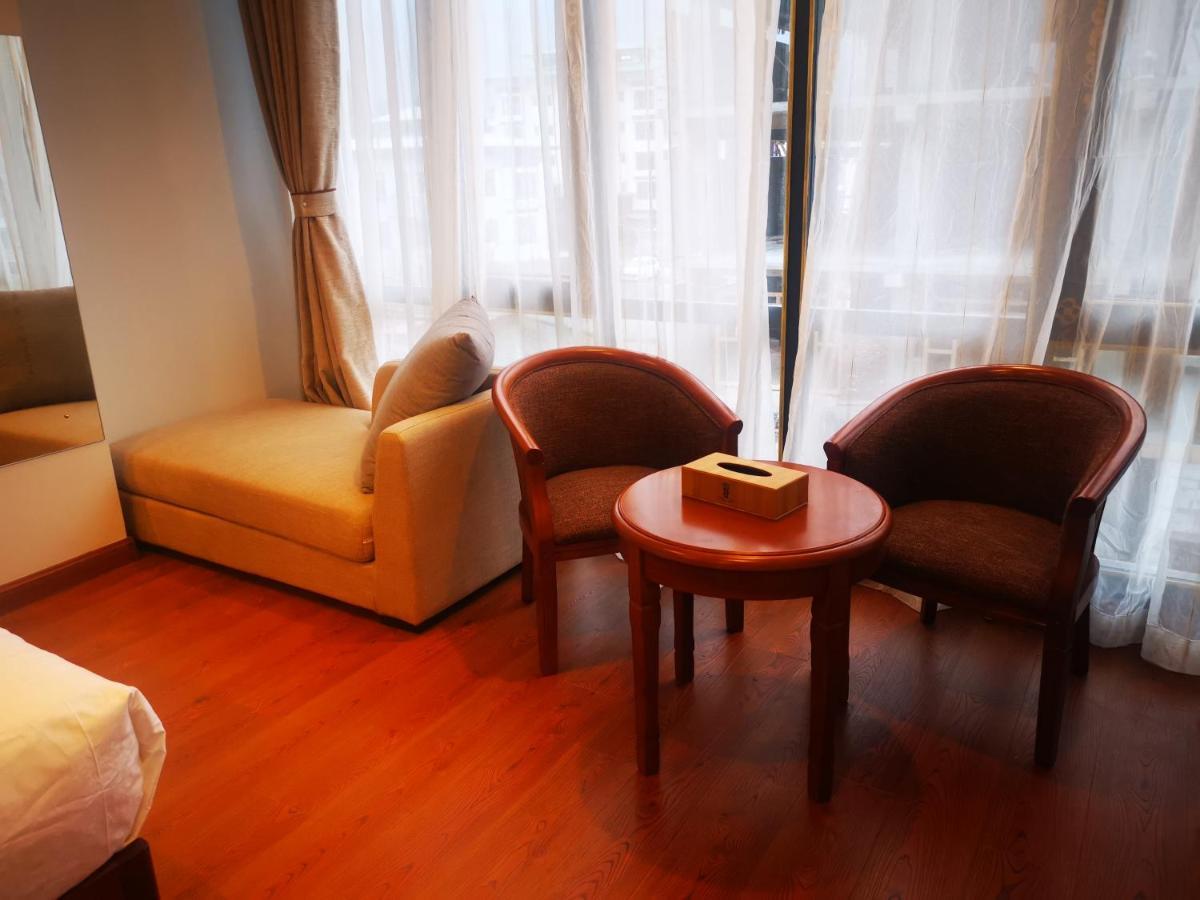 Ludrong Hotel Timpu Kültér fotó